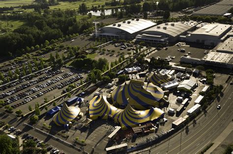 Portland metropolitan expo center - Feb 28, 2023 · Metro, the Portland area’s regional government, operates the Expo Center. The facility has hosted trade shows and other large events in the past. The facility consists of five exhibition halls ... 